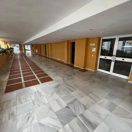 Apartment Embajada Playa *