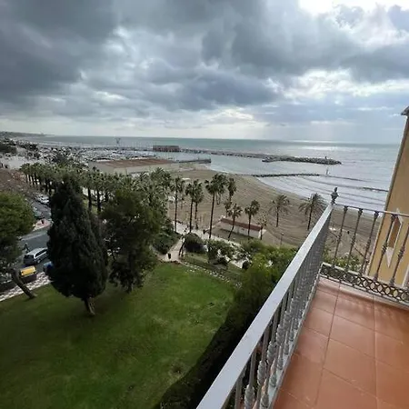Embajada Playa Marbella